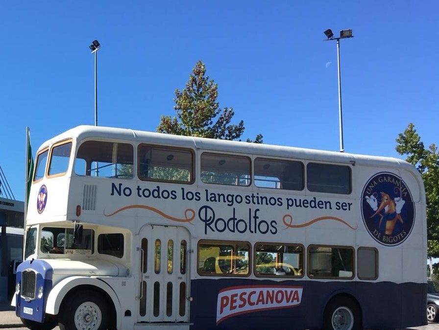 Nuevo vinilado integral para el gastrobus foodtruck de Pescanova