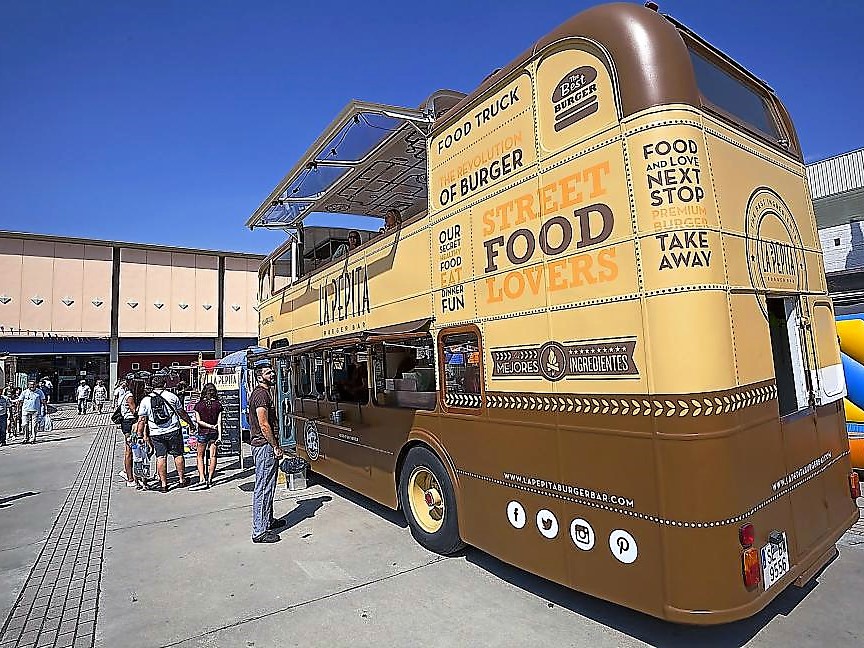 Preparando Tour veraniego foodtruck La Pepita